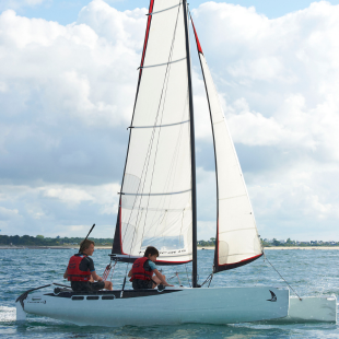 Location | Catamaran